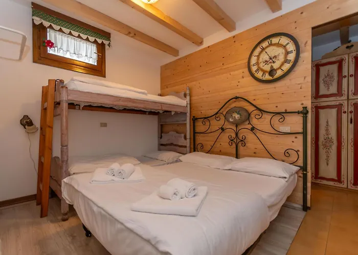 Anna Apartman Masare